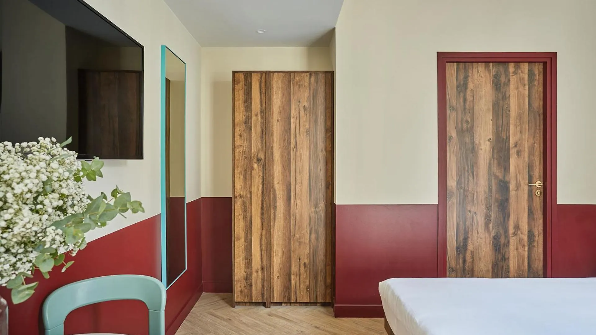 Numa Champs-elysees Aparthotel Paris